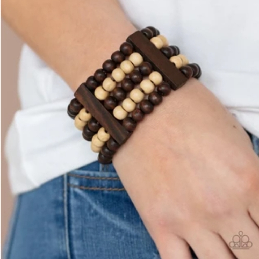 Caribbean Catwalk

Bracelet